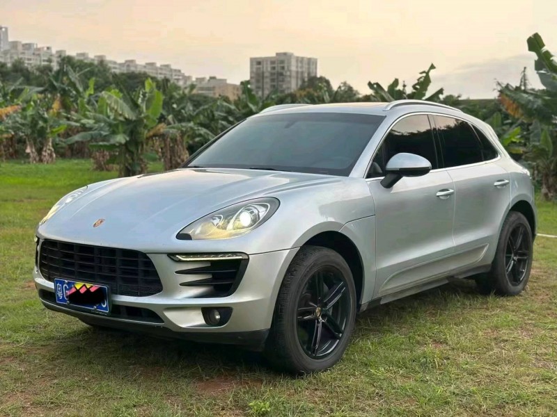 广州14年保时捷Macan3