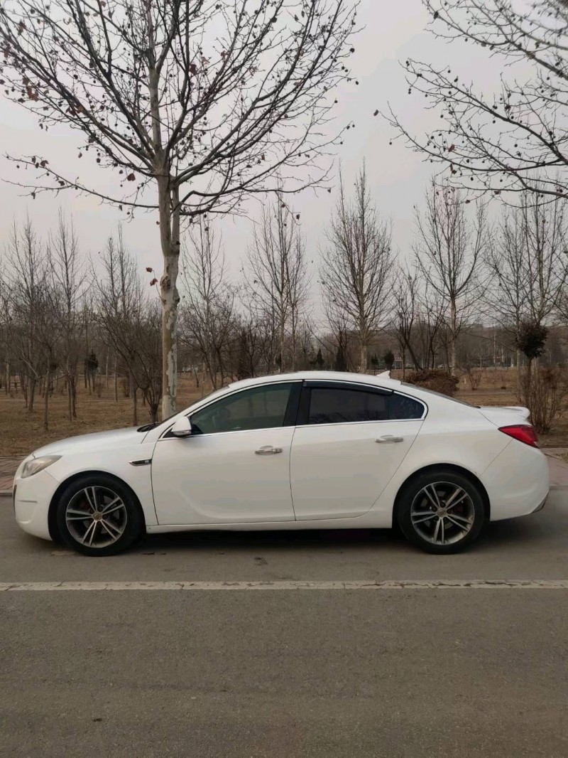 聊城11年别克君威3