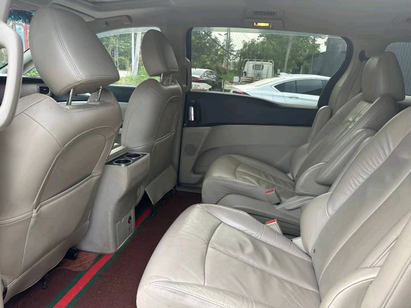 徐州18年别克GL85