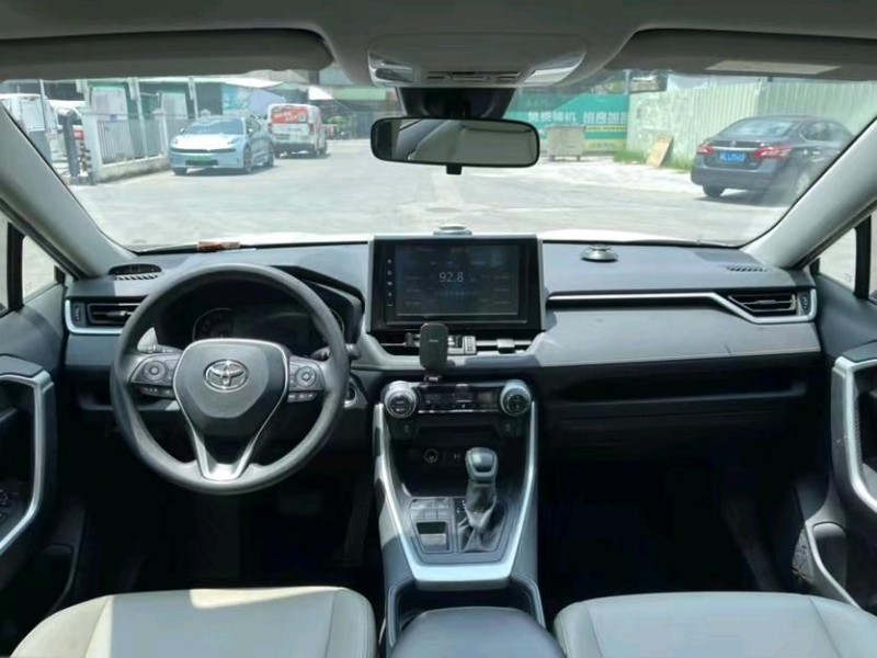 东莞20年丰田RAV45