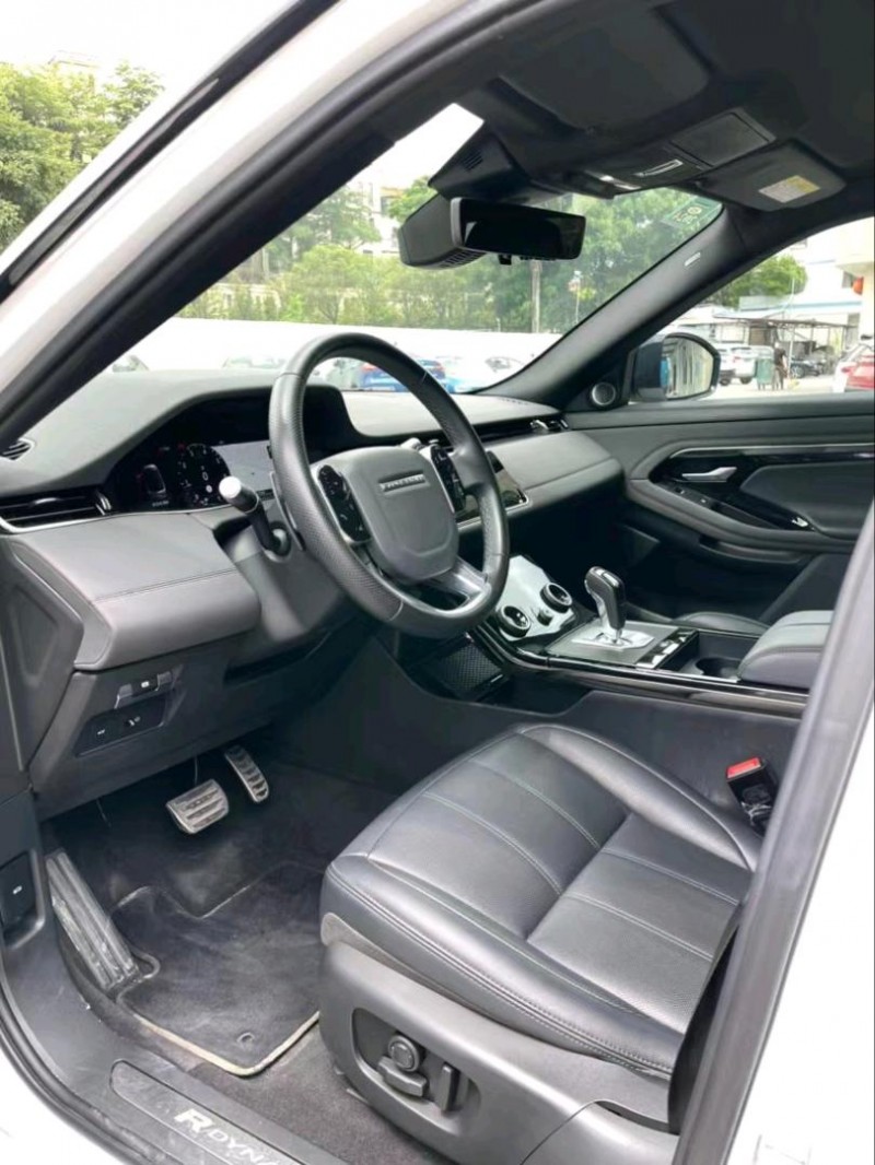 东莞20年路虎极光4