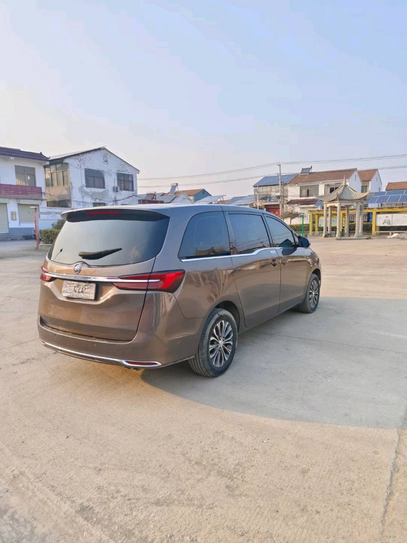 徐州20年别克GL85