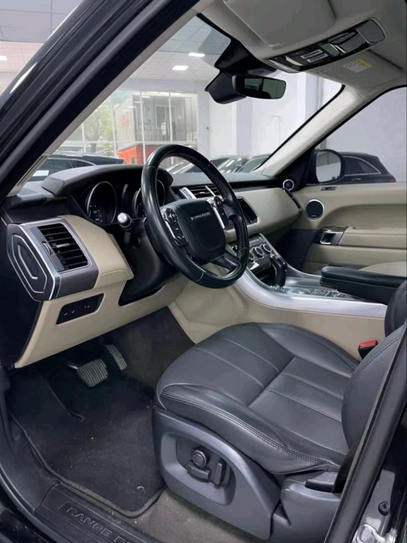 东莞17年路虎揽胜运动4