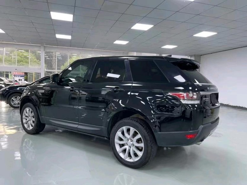 东莞17年路虎揽胜运动7