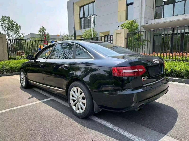 青岛10年奥迪A6L7