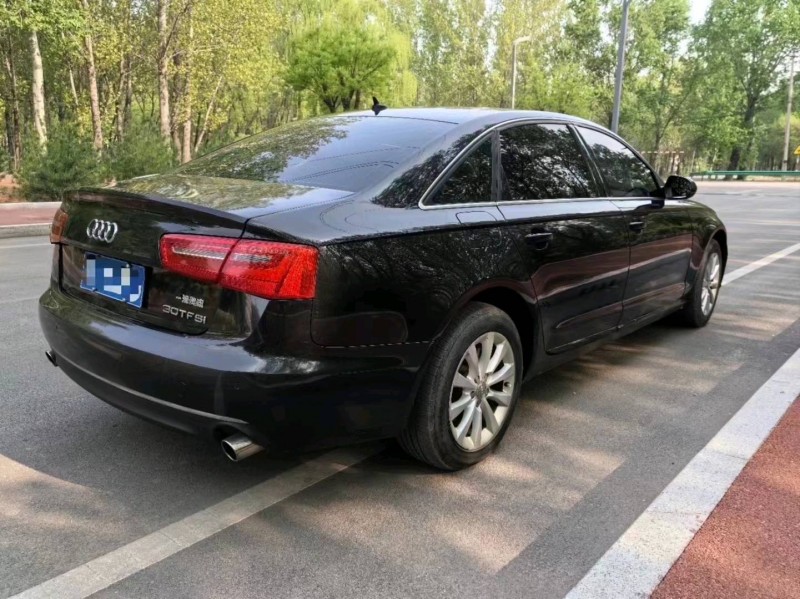 晉城14年奧迪A6L8