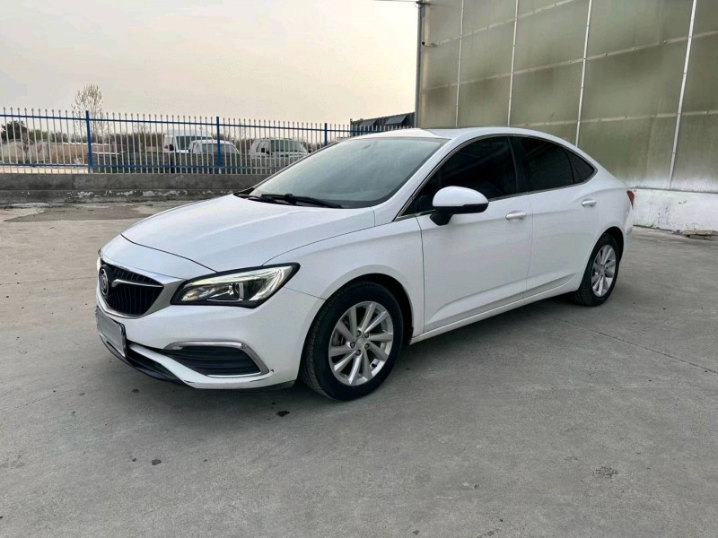 徐州18年别克威朗2