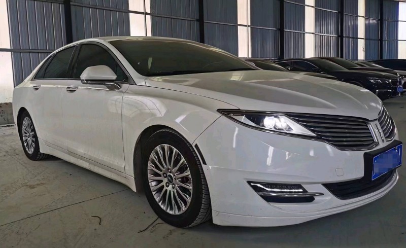 遵義16年林肯MKZ3