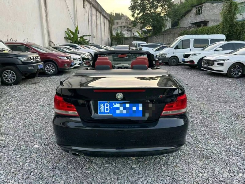 重庆12年宝马1系6