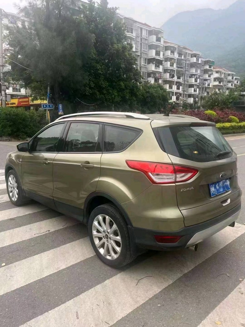 邵阳15年福特翼虎6