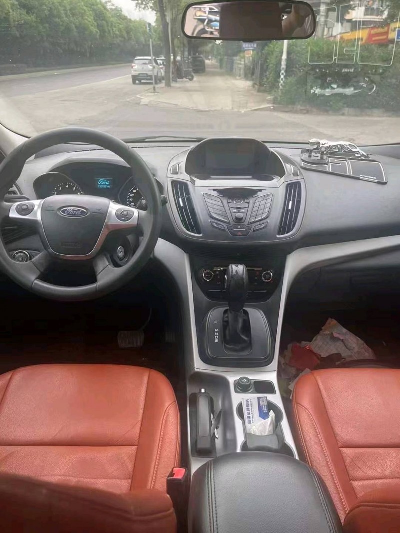 邵阳15年福特翼虎9