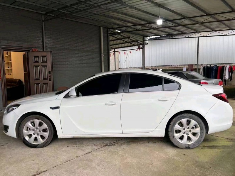 邵阳16年别克君威8