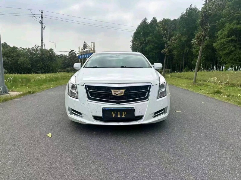 苏州16年凯迪拉克XTS1