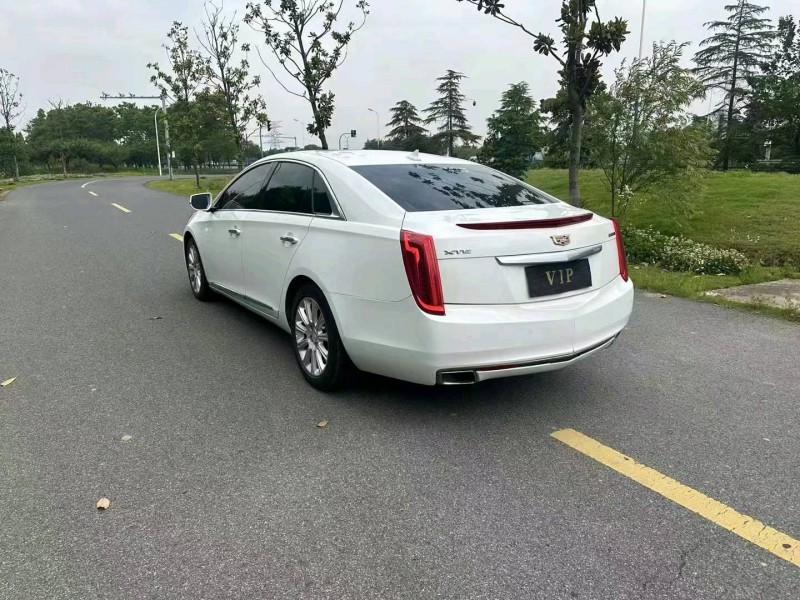 苏州16年凯迪拉克XTS6