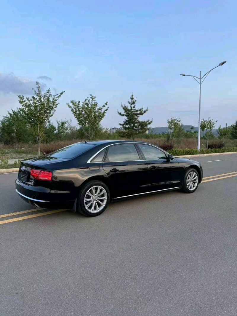 枣庄14年奥迪A8L8