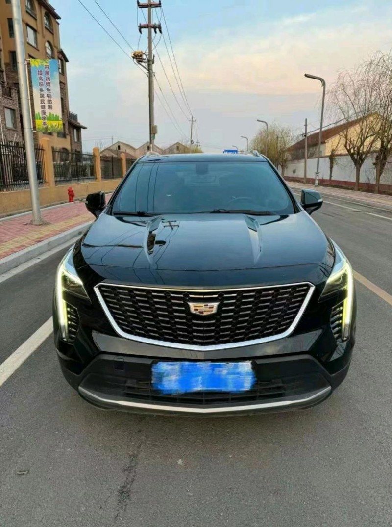 东营20年凯迪拉克XT41
