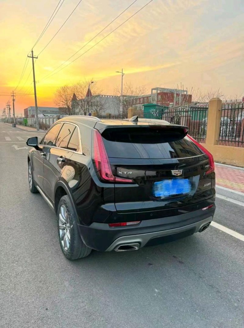 东营20年凯迪拉克XT47
