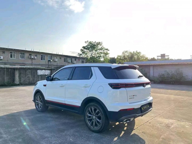 北海20年長安汽車CS557