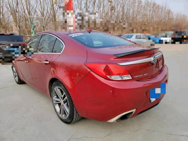 聊城12年别克君威7