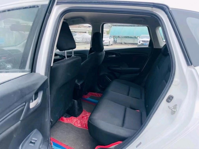 东莞15年本田飞度6