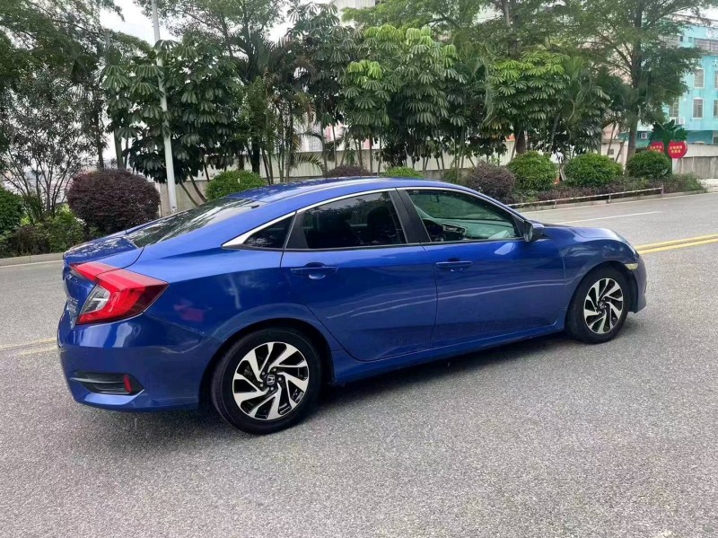 汕头19年本田思域9