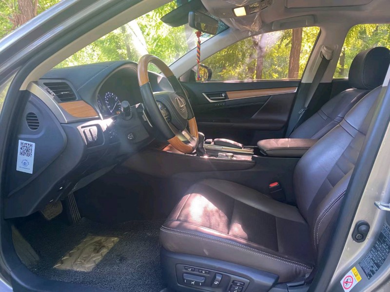 郑州17年雷克萨斯GS4