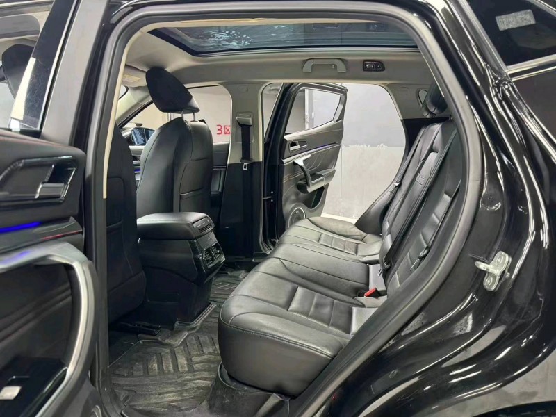 成都18年长城汽车WEY VV57