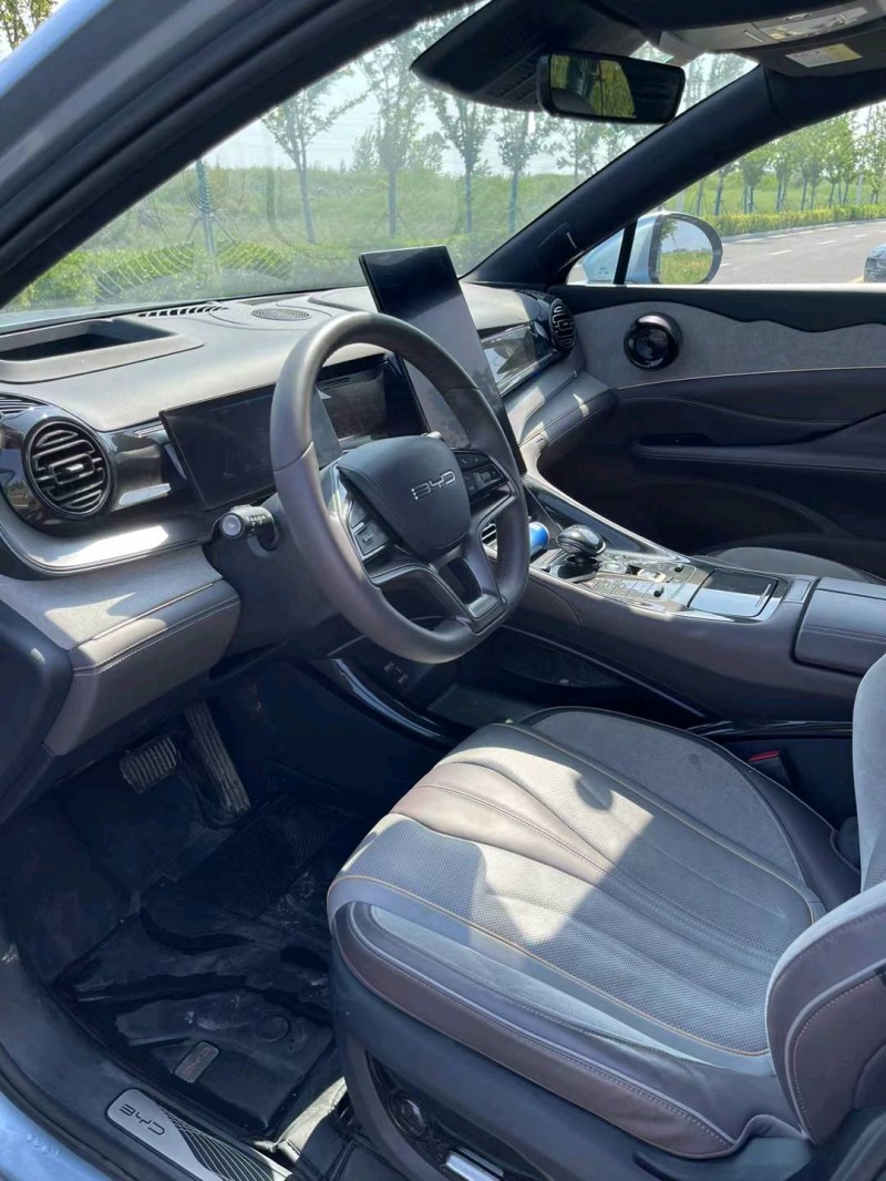 徐州23年比亚迪护卫舰6