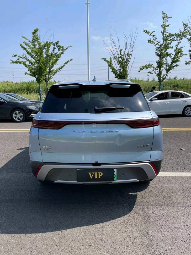 徐州23年比亚迪护卫舰9