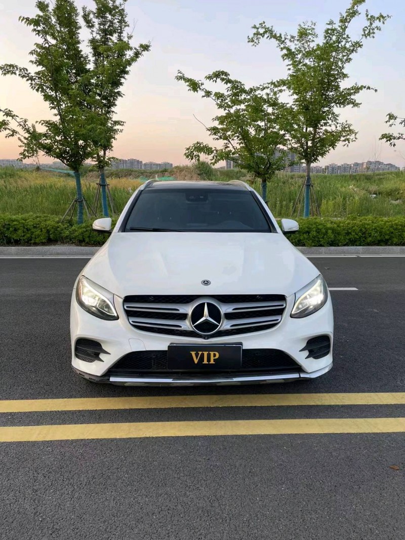 徐州17年奔驰GLC1