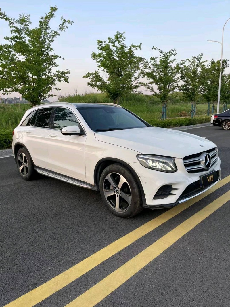 徐州17年奔驰GLC3