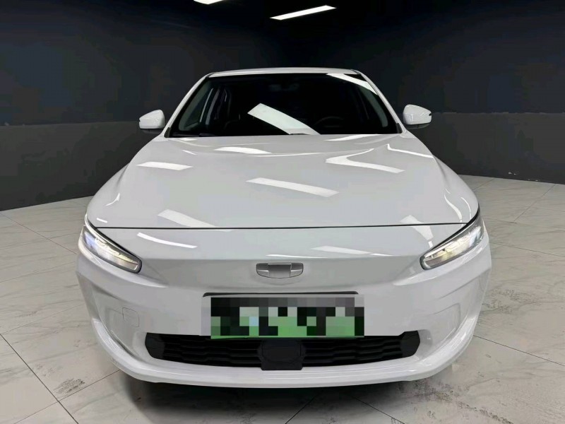 成都23年吉利几何1