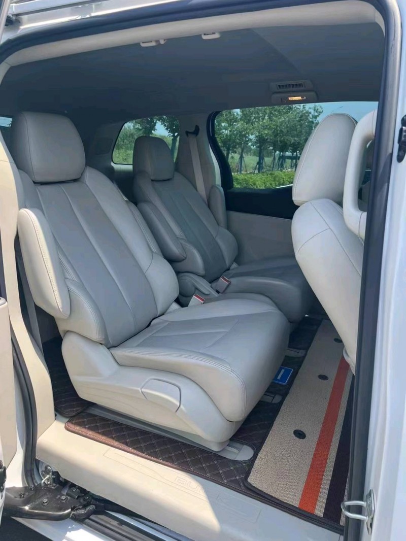 徐州22年别克GL84