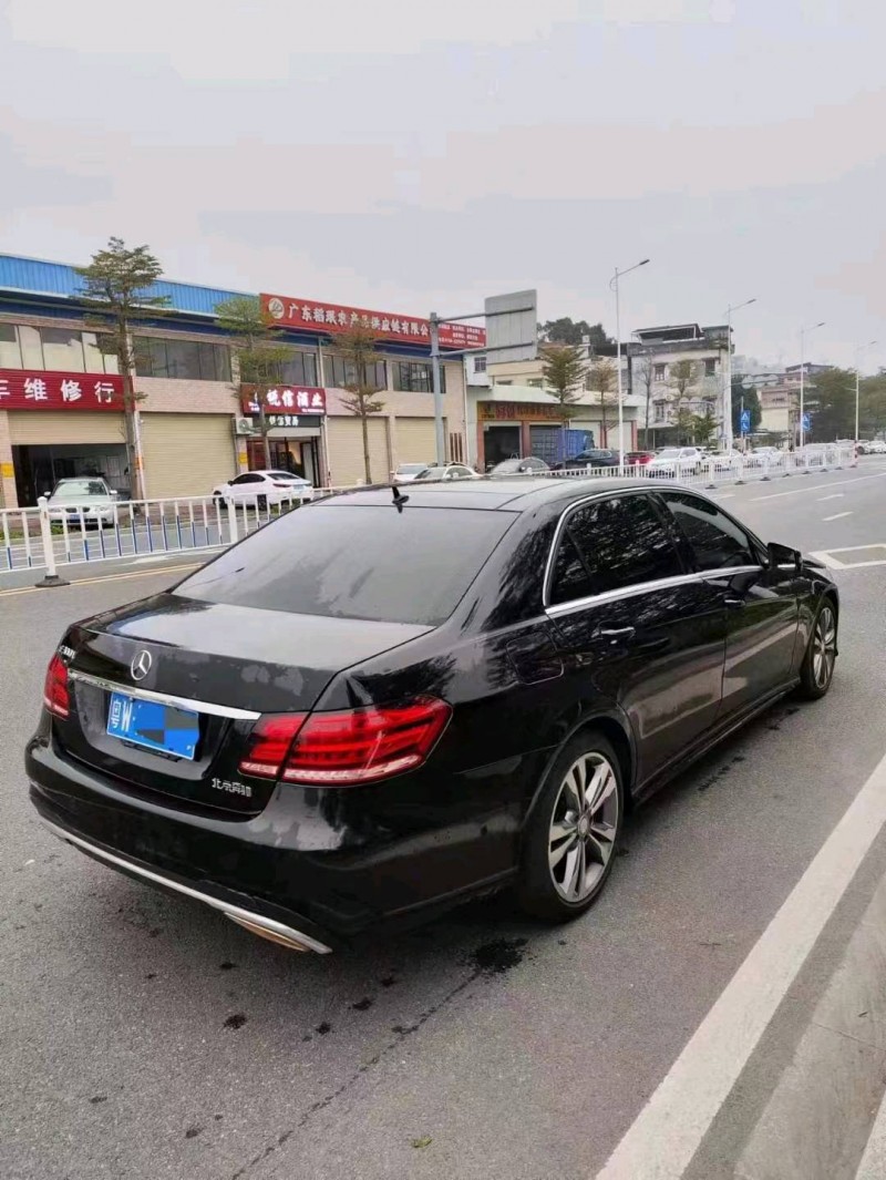 广州14年奔驰E4