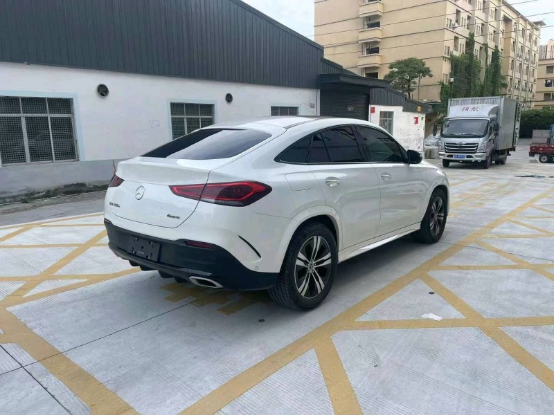 广州22年奔驰GLE7