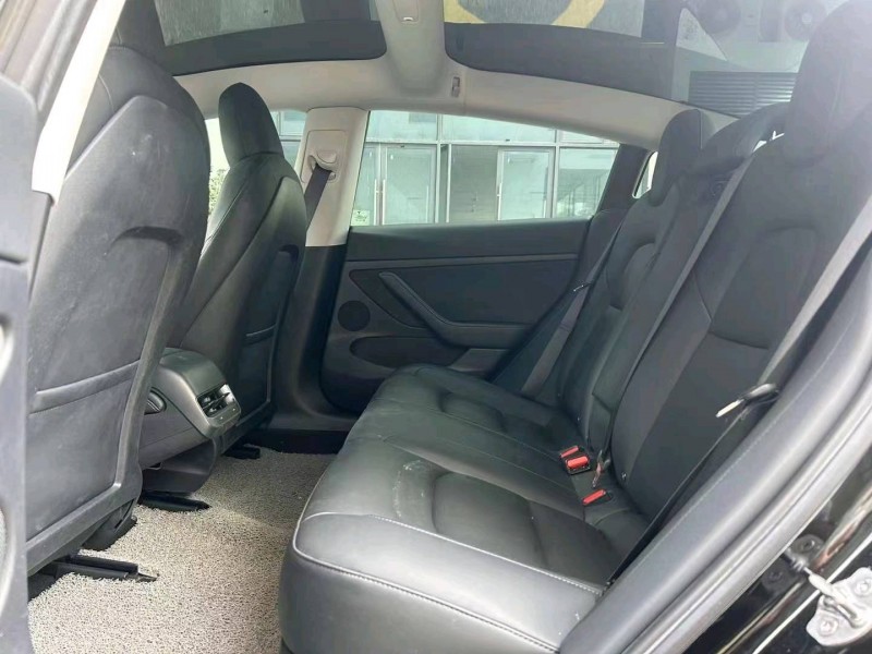 廣州21年特斯拉MODEL 36