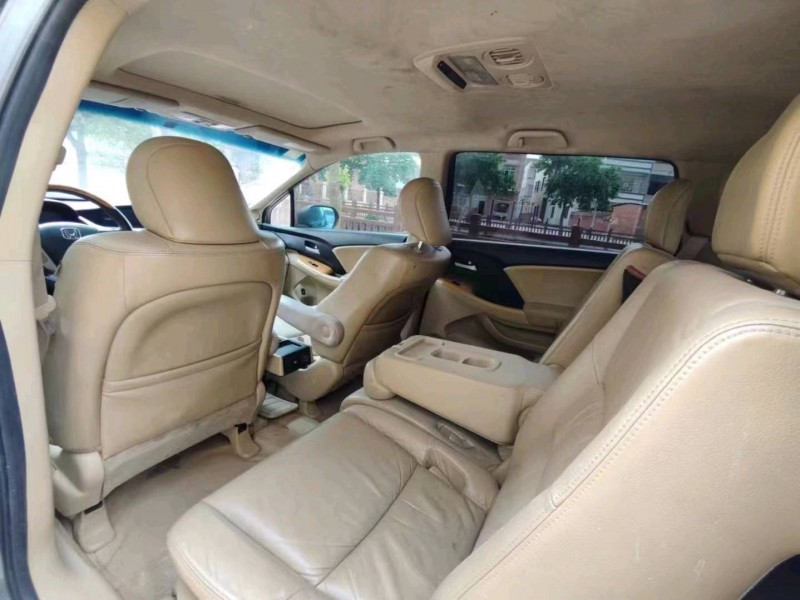 珠海12年本田奥德赛8