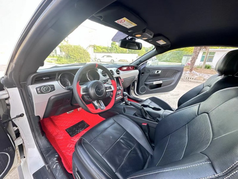 徐州15年福特野马6