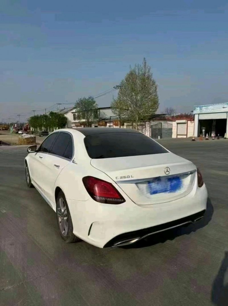东营19年奔驰C4