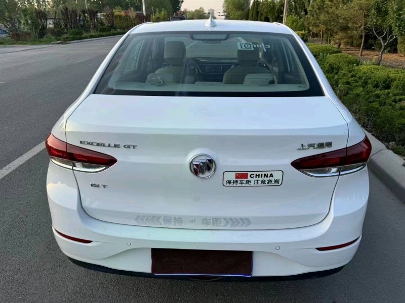 东营20年别克英朗7