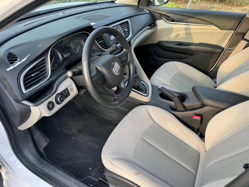 东营20年别克英朗8