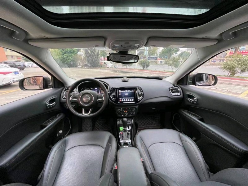 汕头20年Jeep指南者9