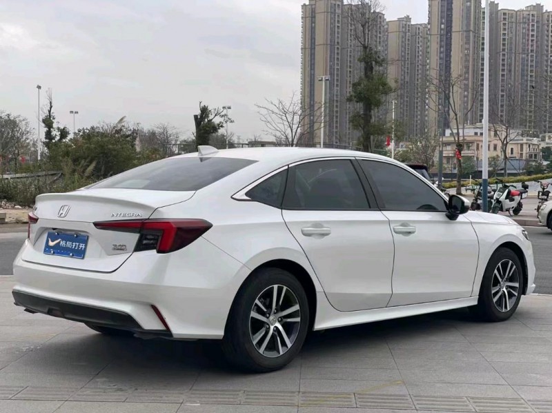 汕头23年本田型格4