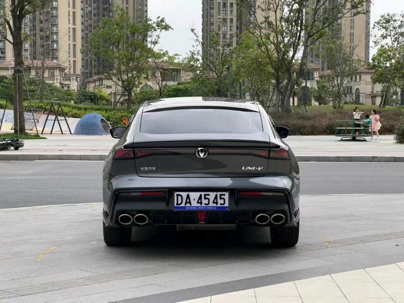 珠海23年長安汽車UNI-V4