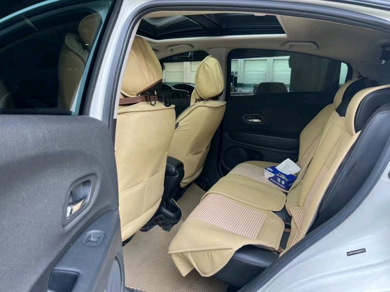 汕头21年本田缤智4