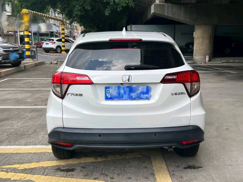 汕头21年本田缤智9