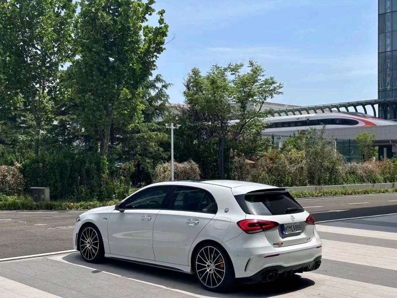 东营20年奔驰AMG3