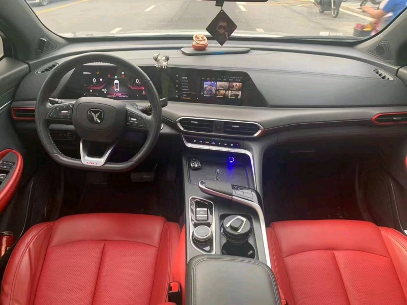 珠海21年長安汽車UNI-T7