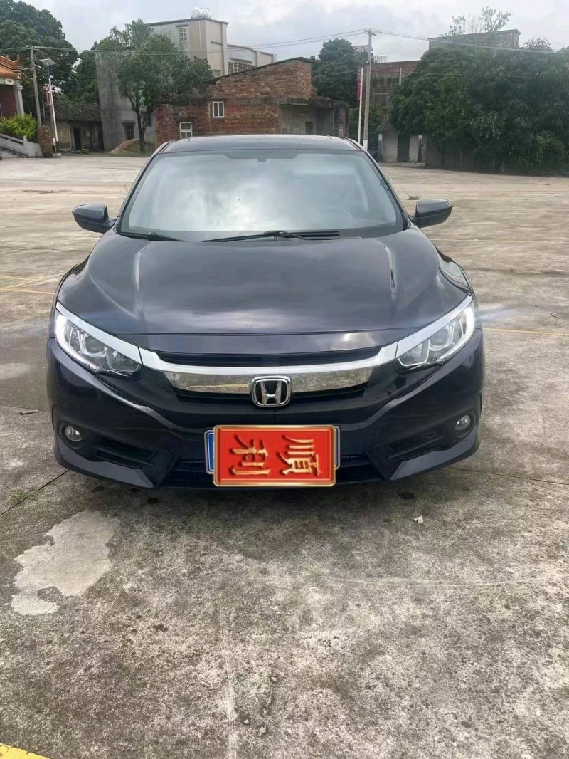 汕头18年本田思域1