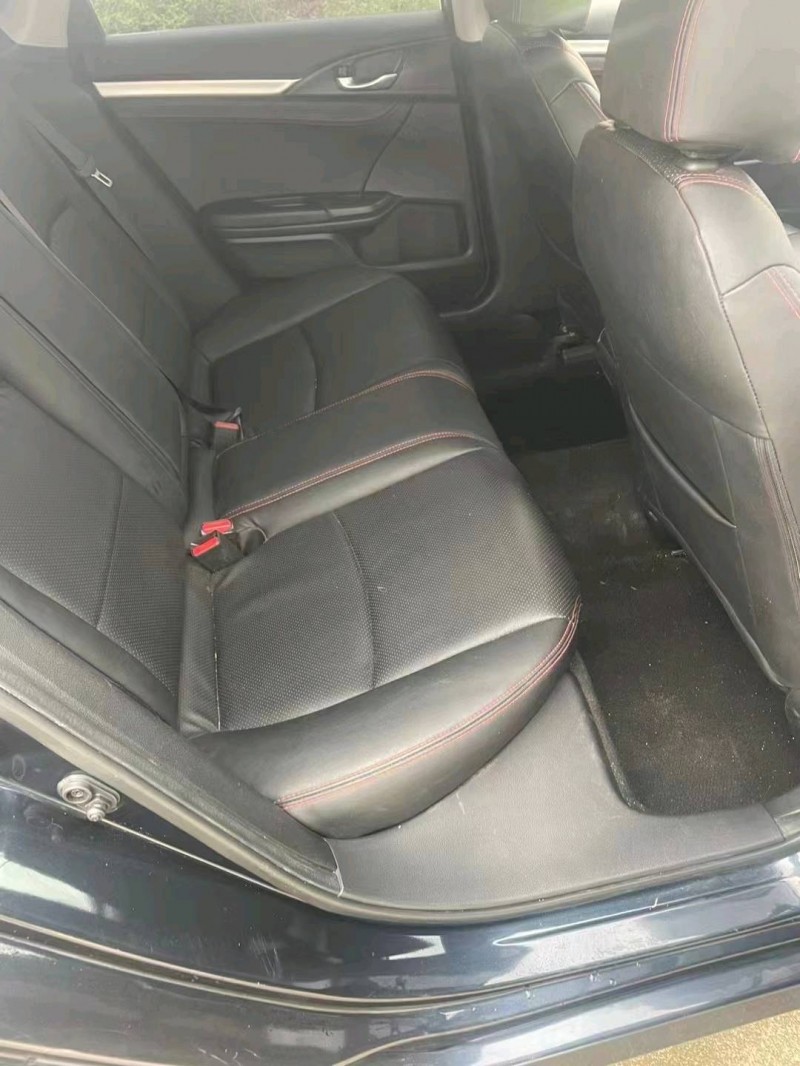 汕头18年本田思域5